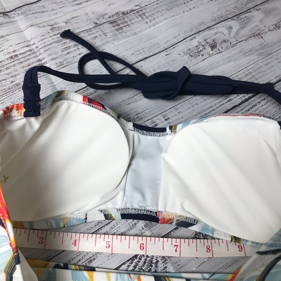 Lively Bikini Swimsuits - Picture 5 of 8